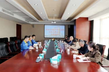 嘉興市司法局黨委委員、副局長蔡加龍一行蒞臨景興紙業(yè)調(diào)研指導
